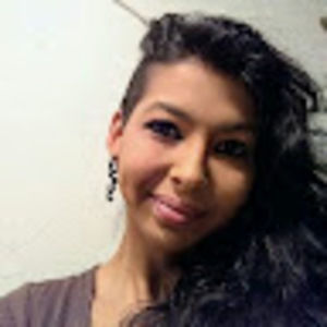 Meet your Posher, Leticia